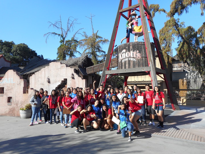 Bell Gardens High School At Knott's Berry Farm T-Shirt Photo