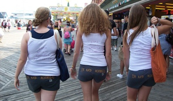Bachelorette Party On The Boardwalk T-Shirt Photo