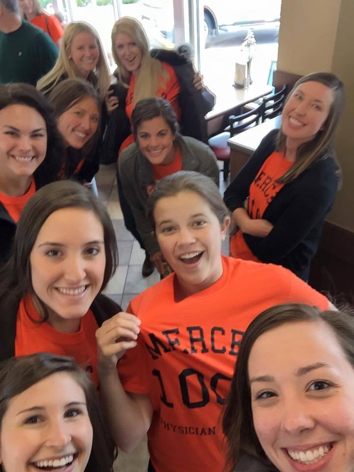 Mercer Pa Students Giving 100% T-Shirt Photo