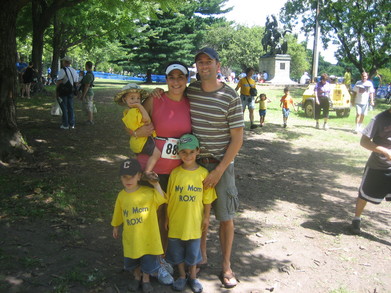 My Mom Rox T-Shirt Photo