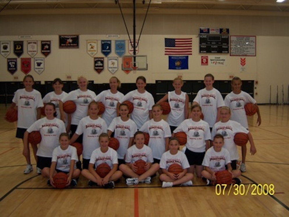 Portage Hoopsters "Preparing To Win!" T-Shirt Photo