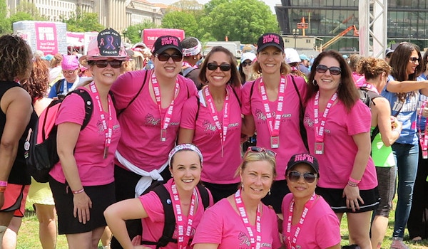 Dc Avon 39 The Walk To End Breast Cancer T-Shirt Photo