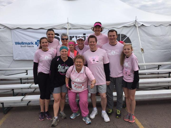 Avera Race Against Breast Cancer 2015 T-Shirt Photo