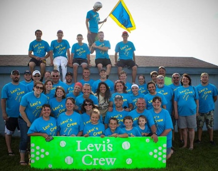 Levi's Crew T-Shirt Photo