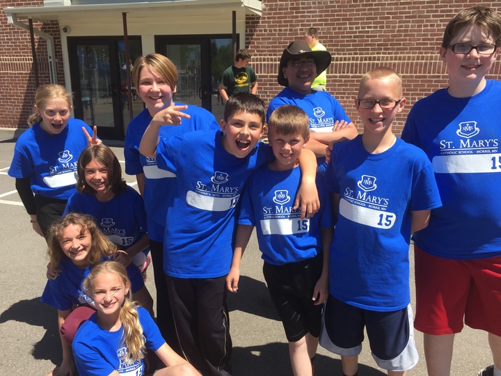 6th Grade Vs Alumni Kickball Game T-Shirt Photo