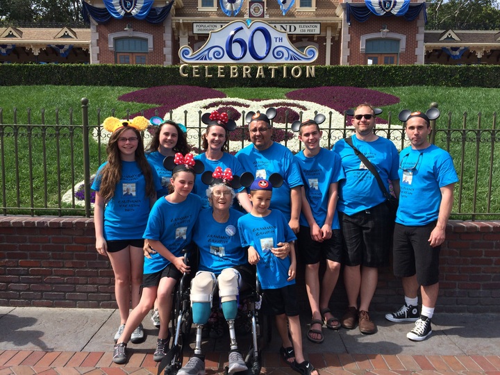 disneyland group shirts