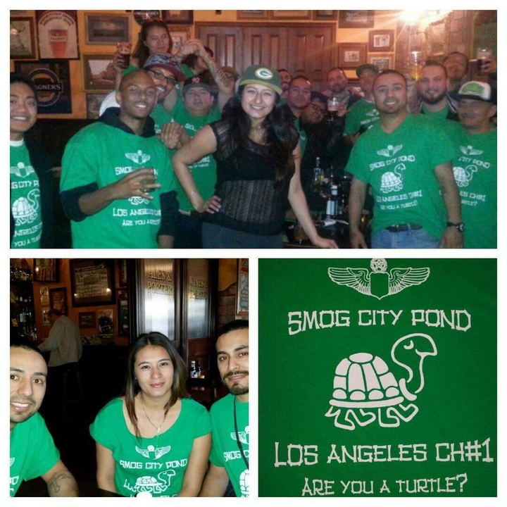 Turtle Harching T-Shirt Photo