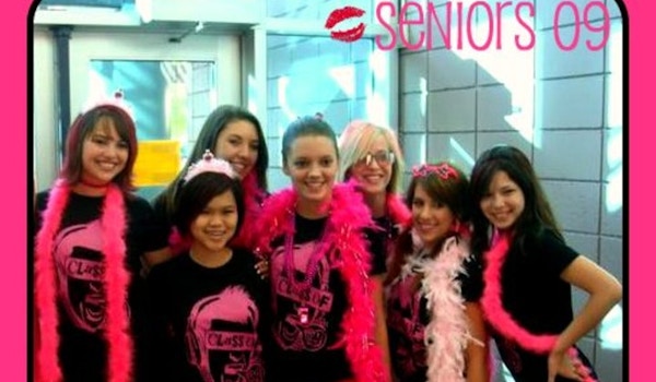 Picture of Seniors 2009 Custom T-Shirt Design Seniors 2009 T-Shirt Photo