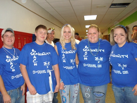 Seniors 2009 T-Shirt Photo