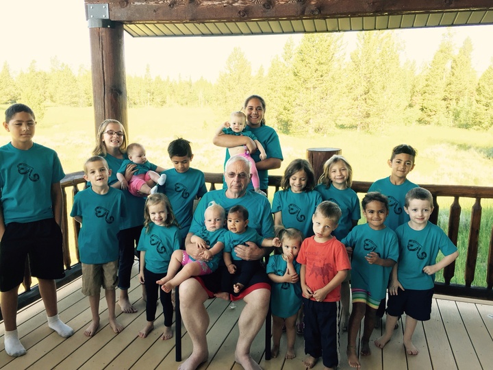 Grandpa & Grandkids T-Shirt Photo