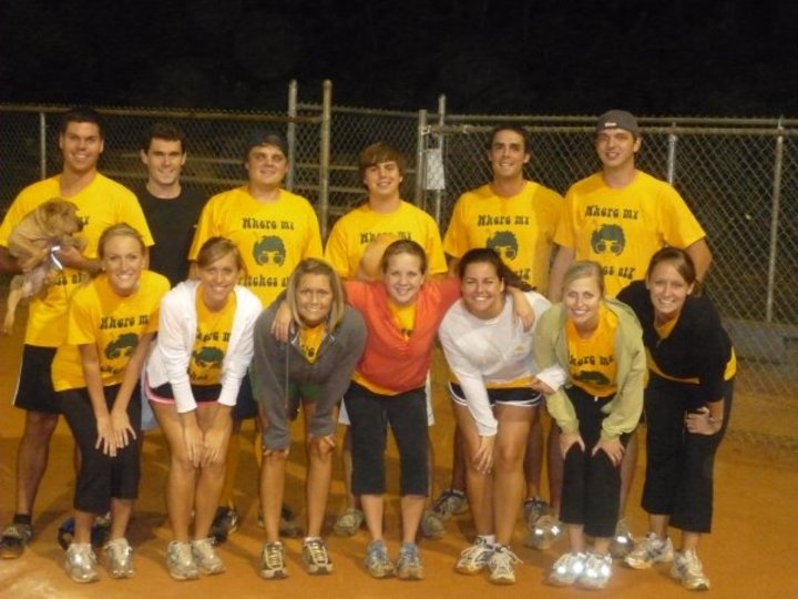 Team Pitches T-Shirt Photo