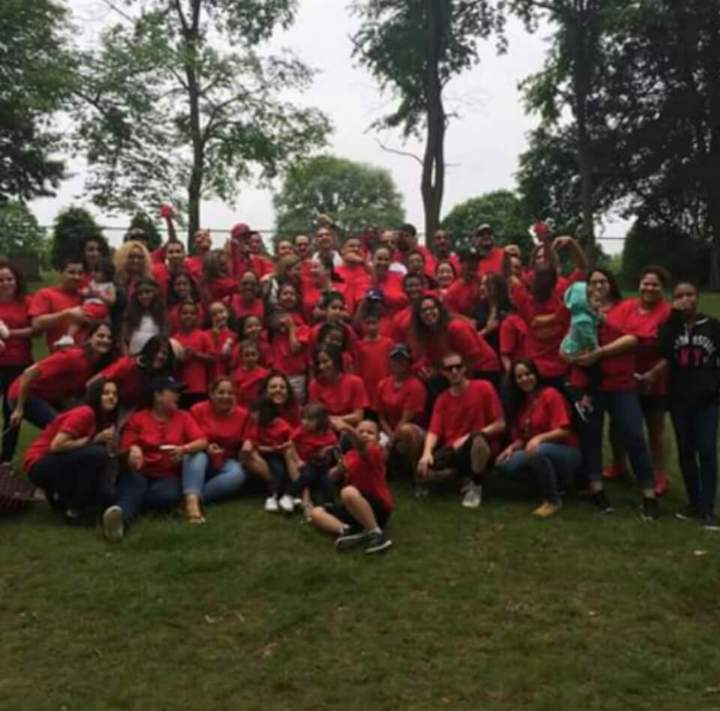 Moreno Family Reunión  T-Shirt Photo