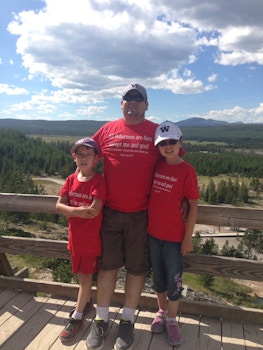 Having Fun In Yellowstone T-Shirt Photo