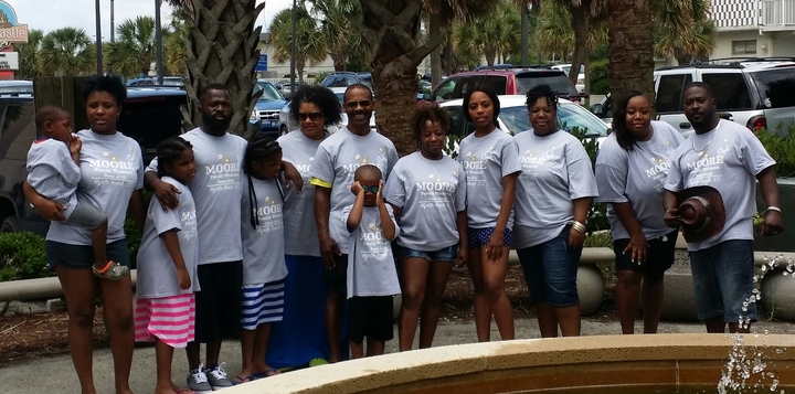Moore Style Family Weekend 2015 T-Shirt Photo