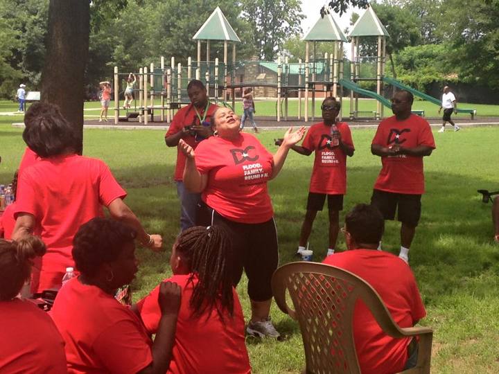 Sherri's Praise T-Shirt Photo