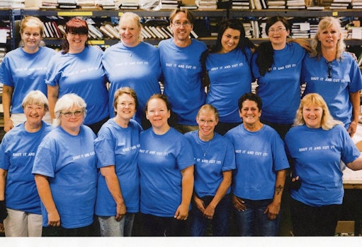 The "Shut It And Cut It" Crew At Keepsake Quilting T-Shirt Photo