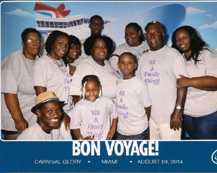 We Be Cruisin'... T-Shirt Photo