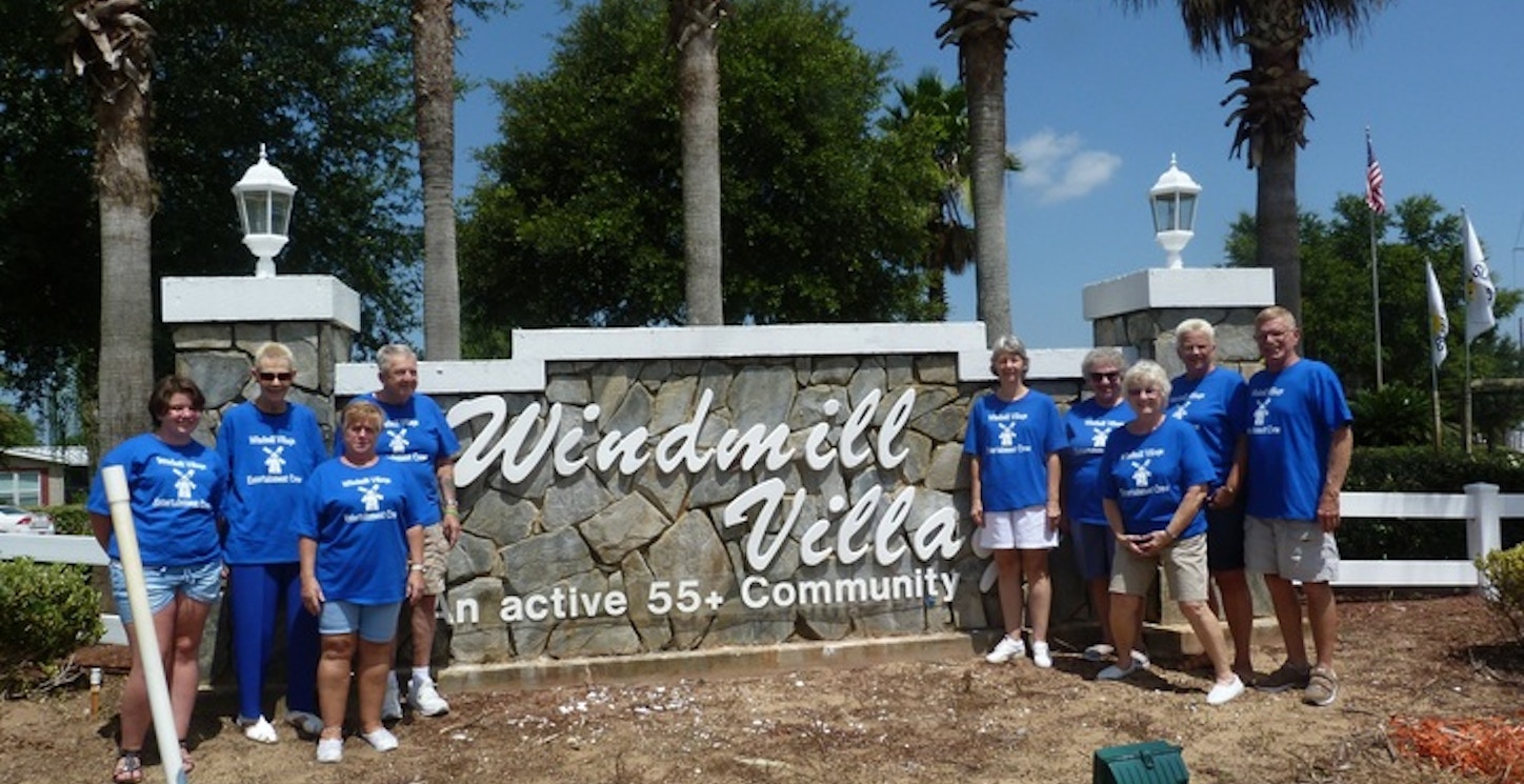 Windmill Village Entertainment Crew T-Shirt Photo
