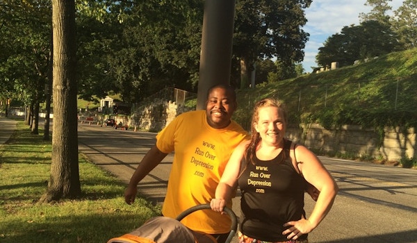 Picture of Bt Sinstameet Custom T-Shirt Design Bt Sinstameet T-Shirt Photo