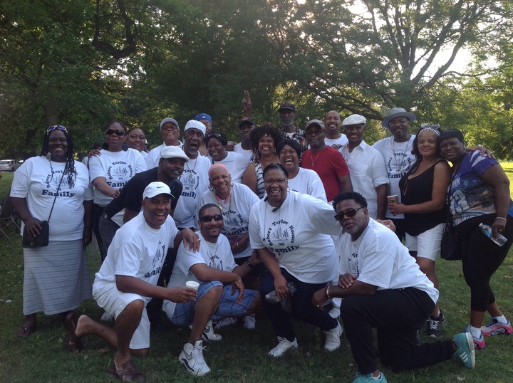 Projects Family T-Shirt Photo