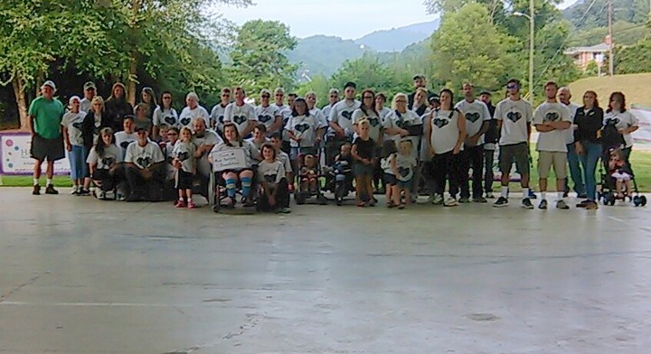 Team Micah Raelynn Foundation At March Of Dimes March For Babies 2015 T-Shirt Photo