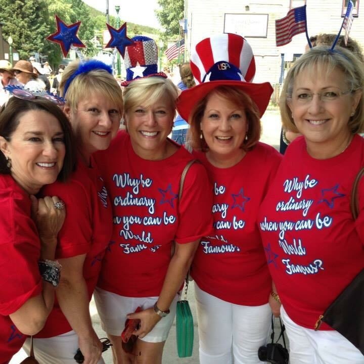 Suite Sistas T-Shirt Photo