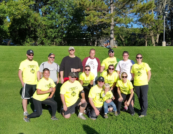 2015 Shotgun Tailgaters Team Photo T-Shirt Photo