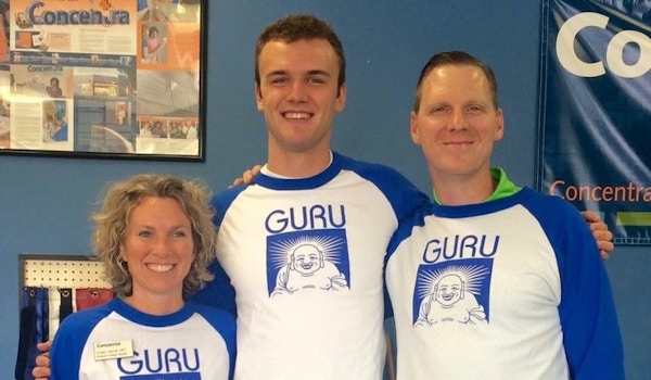 Picture of Guru Pt Custom T-Shirt Design Guru Pt T-Shirt Photo