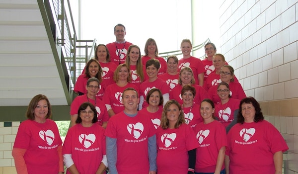 Team Diane! Walking To End Breast Cancer! T-Shirt Photo