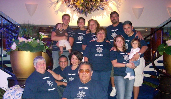 Family Cruise 2008 T-Shirt Photo