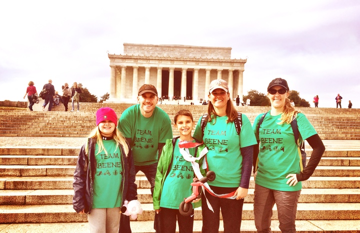 Team Beene At The Als Walk T-Shirt Photo