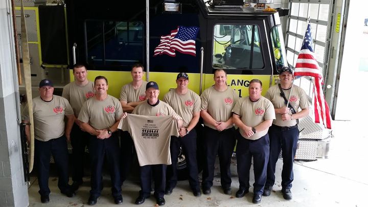 Erlanger Fire Patriotic Shirt T-Shirt Photo