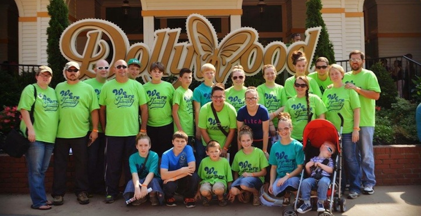 Youth Trip To Dollywood T-Shirt Photo