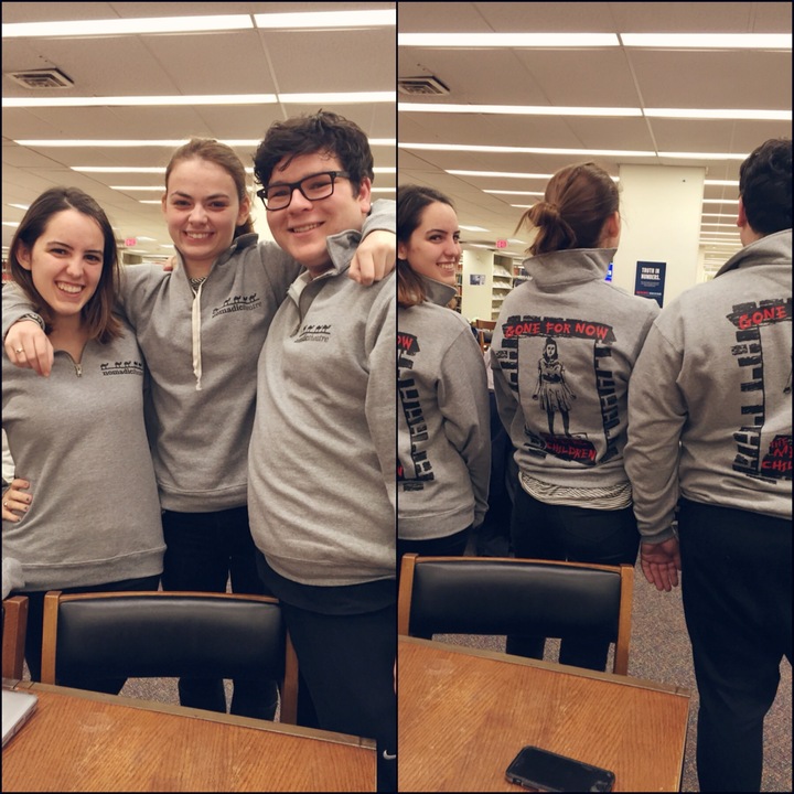 Show Quarter Zips T-Shirt Photo