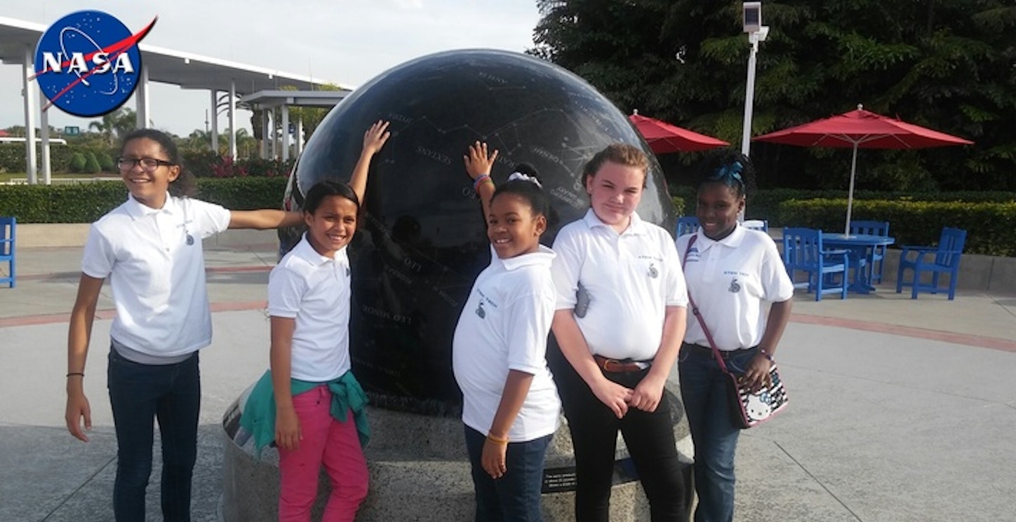 Stem Tech Lego Team At Nasa T-Shirt Photo