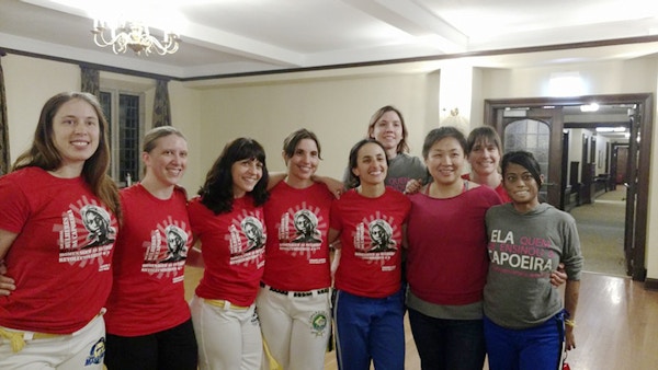 Mulheres Da Capoeira T-Shirt Photo