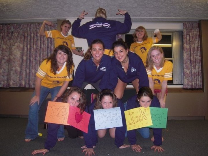 De Joya 100 Girls T-Shirt Photo