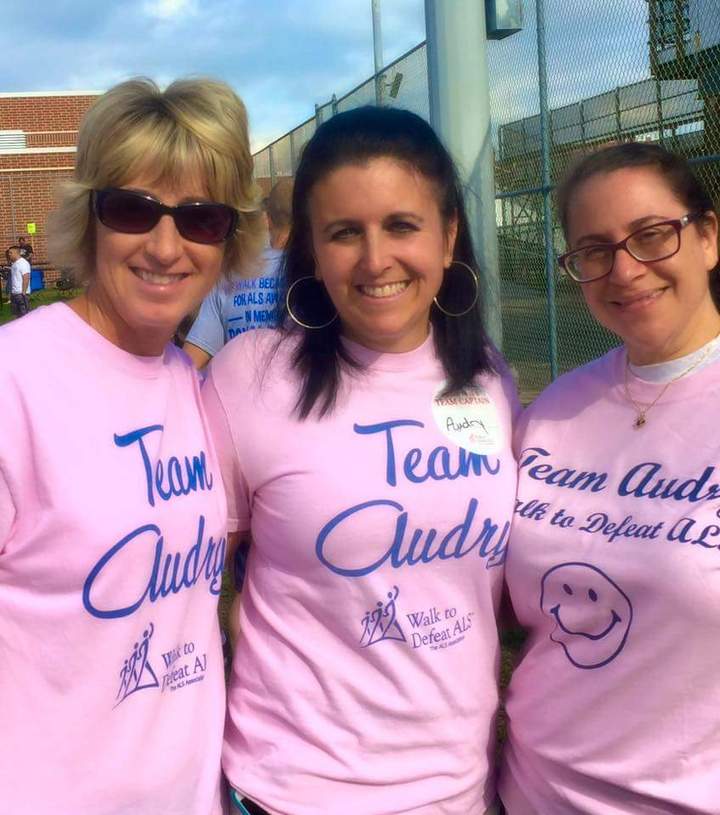Team Audry Walk To Defeat Als  T-Shirt Photo