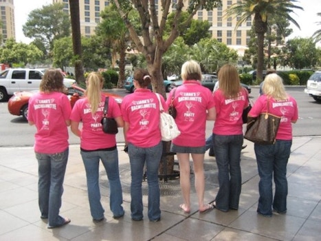 Bachelorettes Do Vegas T-Shirt Photo