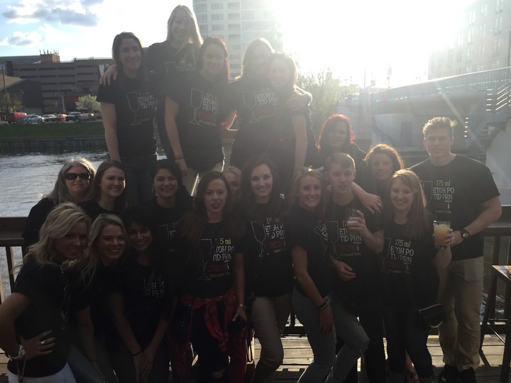 Nursing Bar Crawln T-Shirt Photo