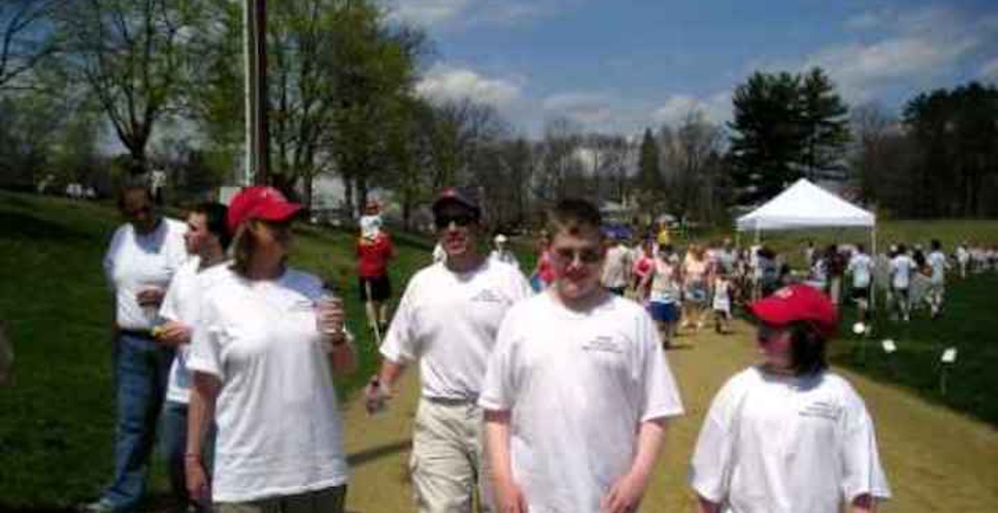 2009 Community Walk For Autism T-Shirt Photo