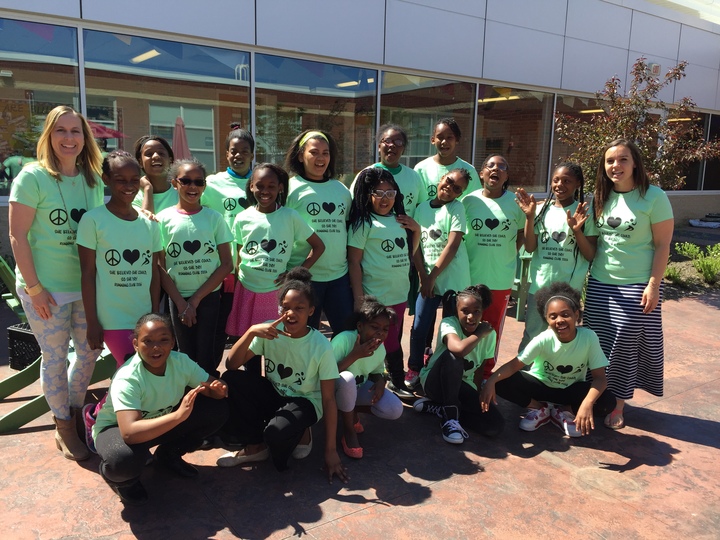 Girls Running Club T-Shirt Photo