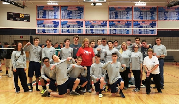 East Volleyball T-Shirt Photo