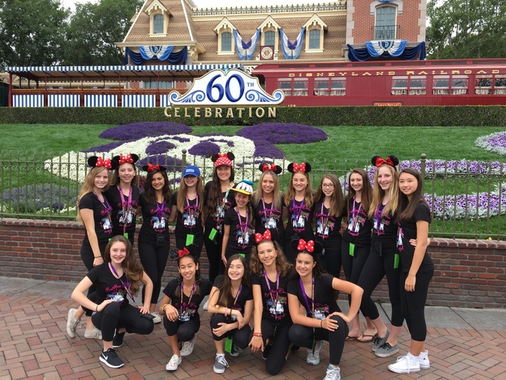 Castillero Middle Dance 2016 T-Shirt Photo