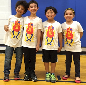 Vamos Adelante Kids Group T-Shirt Photo