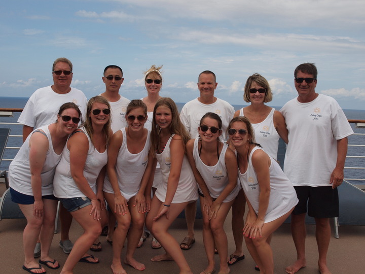 Bermuda Cruise Tee's T-Shirt Photo