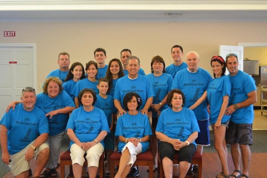 Minutella Family T-Shirt Photo