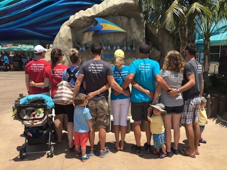 The "Quiver Of Arrows" At Sea World T-Shirt Photo