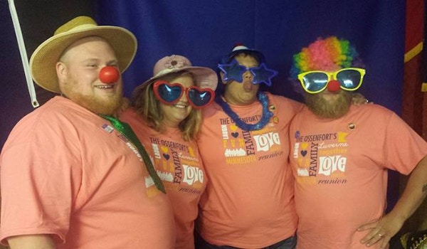 Picture of Cousins Being Photo Booth Craxy Custom T-Shirt Design Cousins Being Photo Booth Craxy T-Shirt Photo