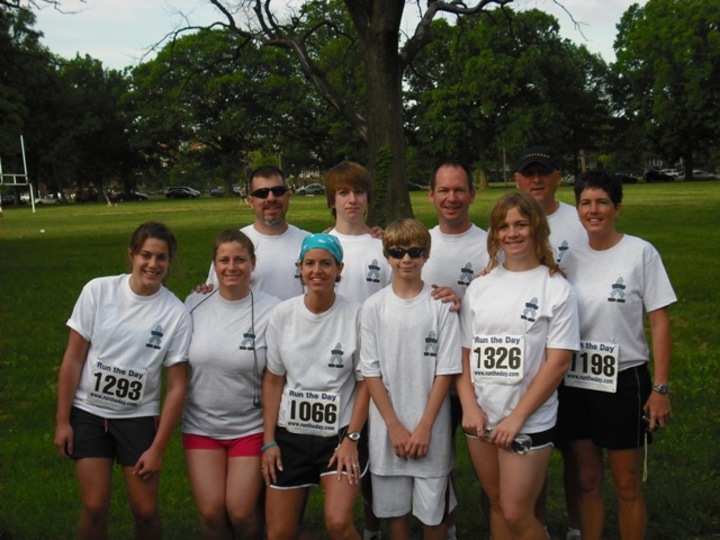 Running In Memory Of Diane T-Shirt Photo